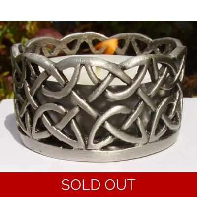 **CELTIC TEA LIGHT HOLDER ** FREE POST **